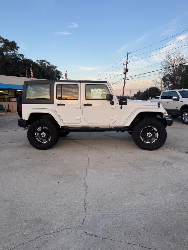 2011 Jeep Wrangler - $18,998