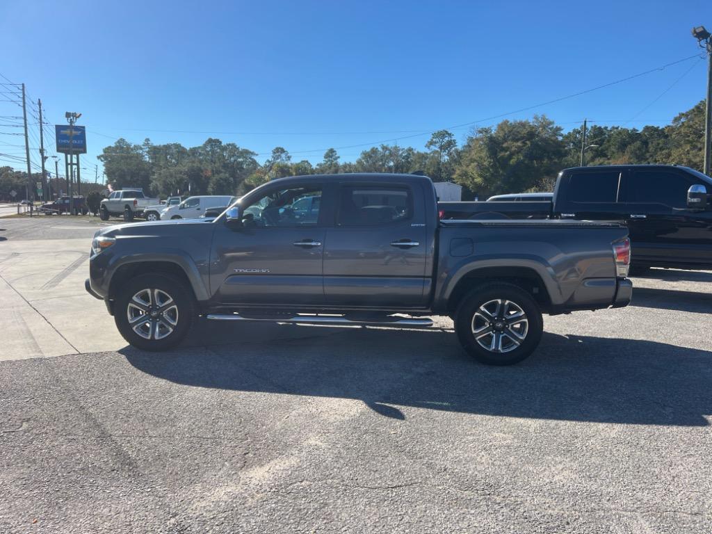 2016 Toyota Tacoma Limited photo