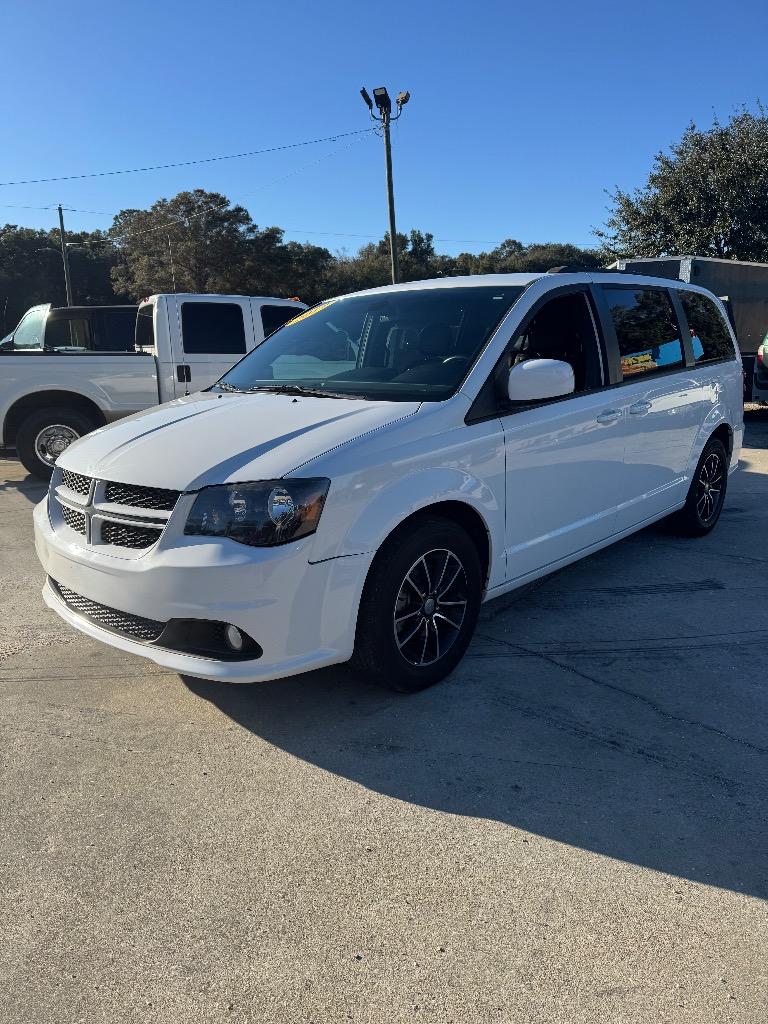2019 Dodge Grand Caravan - $13,750