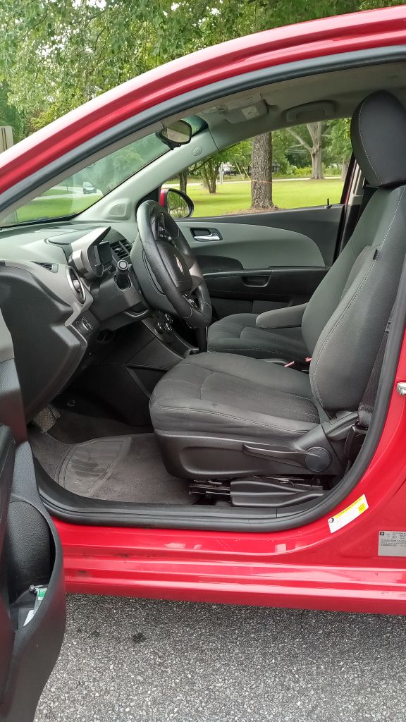 2012 Chevrolet Sonic - $7,950
