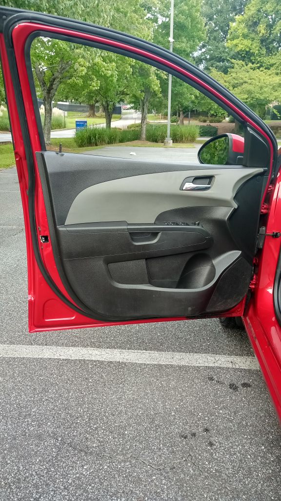 2012 Chevrolet Sonic - $7,950