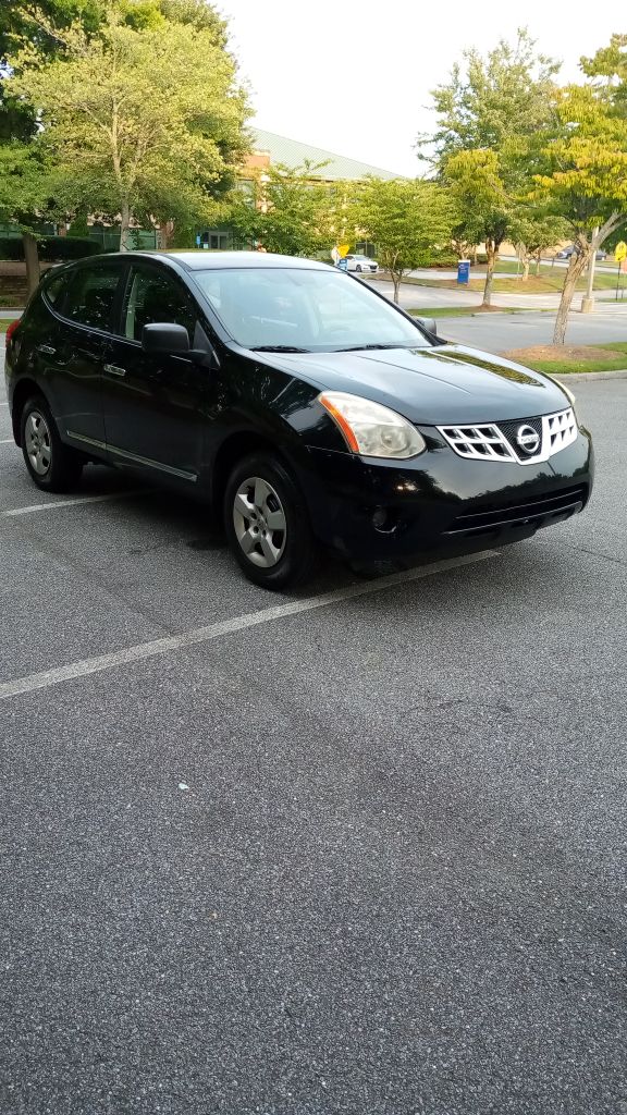 2013 Nissan Rogue S photo