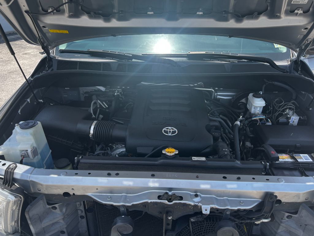 2014 Toyota Sequoia - $32,995