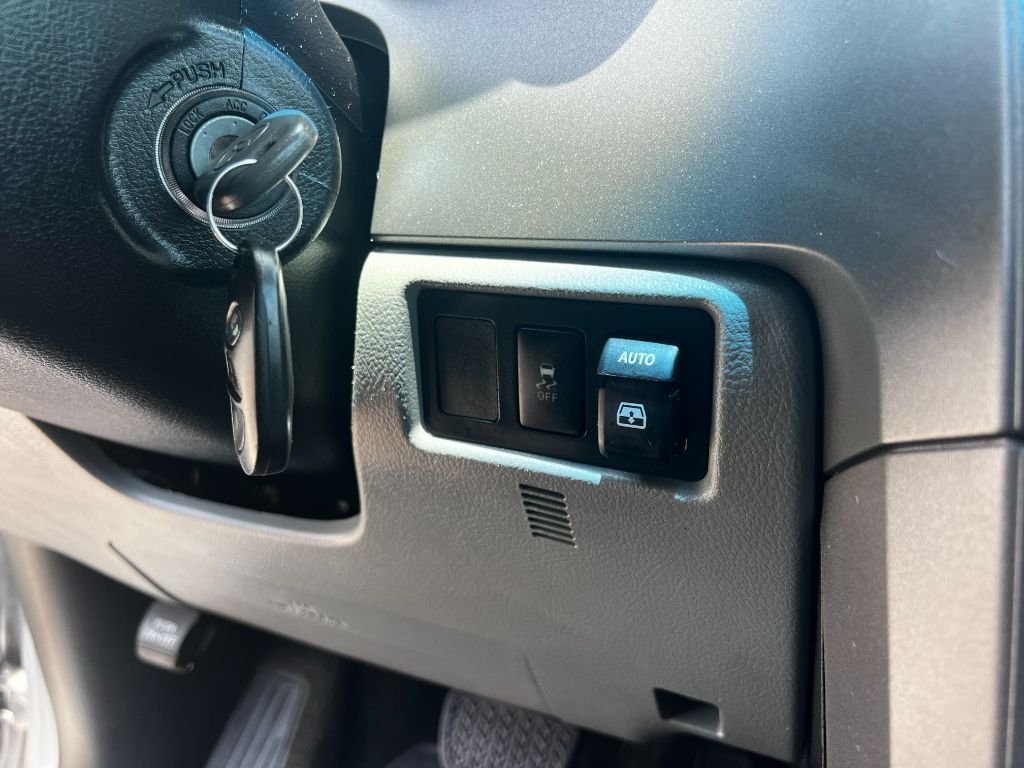 2014 Toyota Sequoia - $32,995