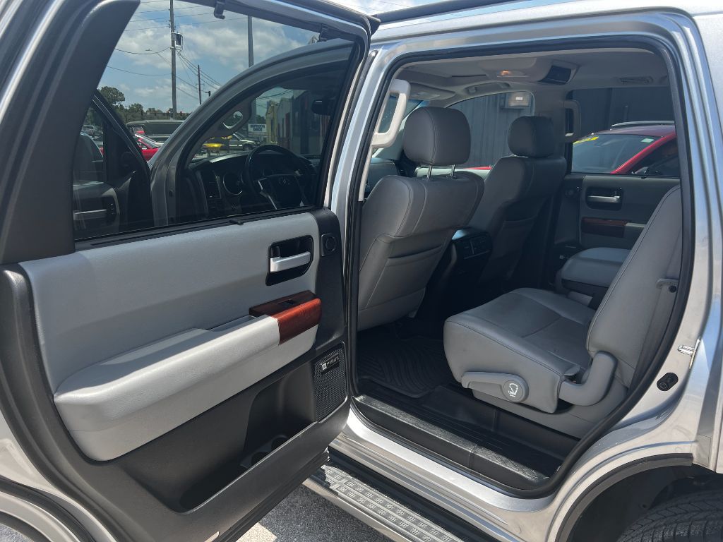 2014 Toyota Sequoia - $32,995