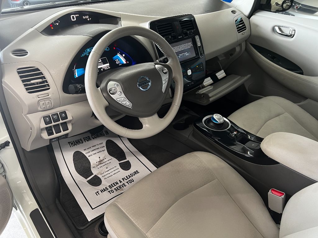 2012 Nissan LEAF - $13,995