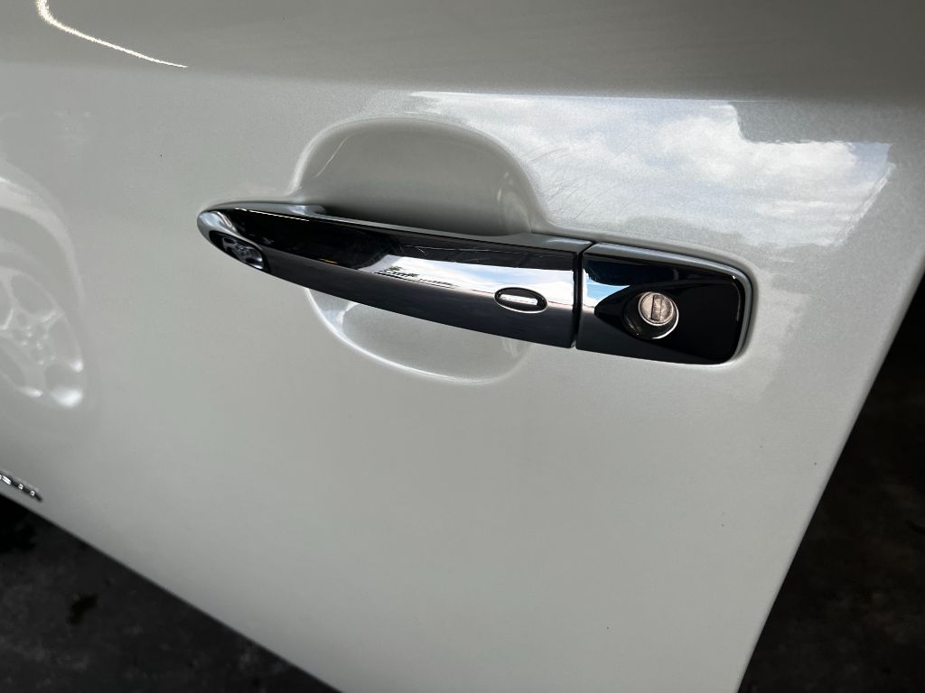 2012 Nissan LEAF - $13,995