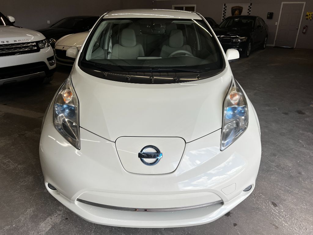 2012 Nissan LEAF SV photo