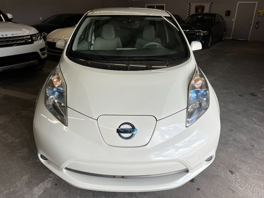 2012 Nissan LEAF - $13,995