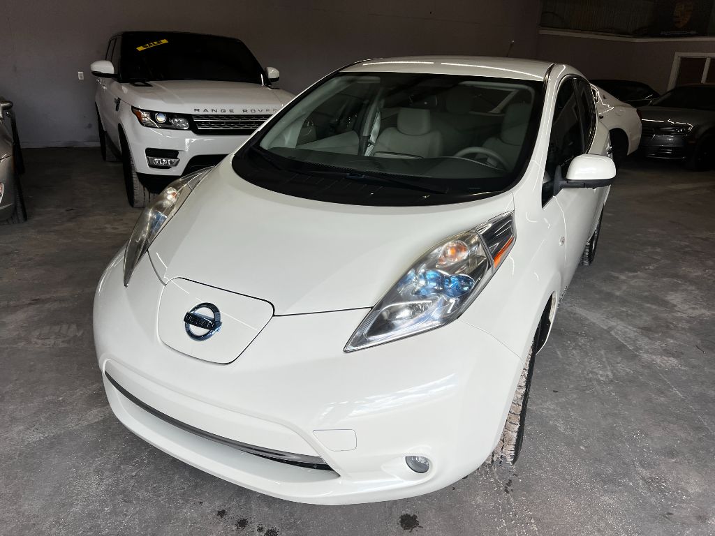 2012 Nissan LEAF SV