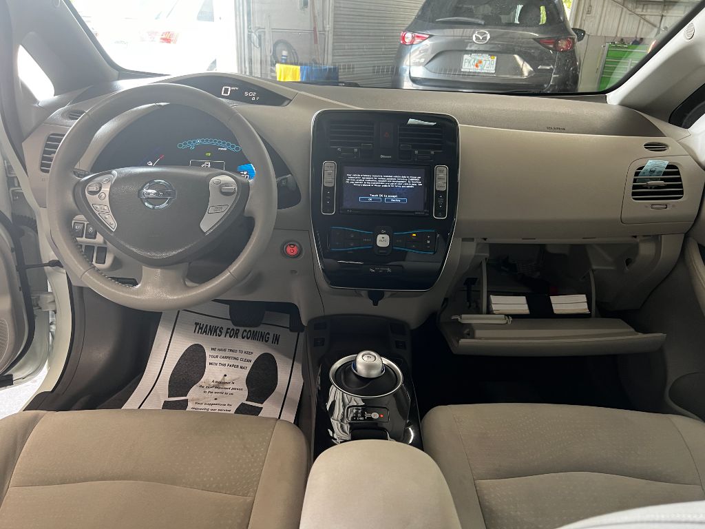 2012 Nissan LEAF - $13,995