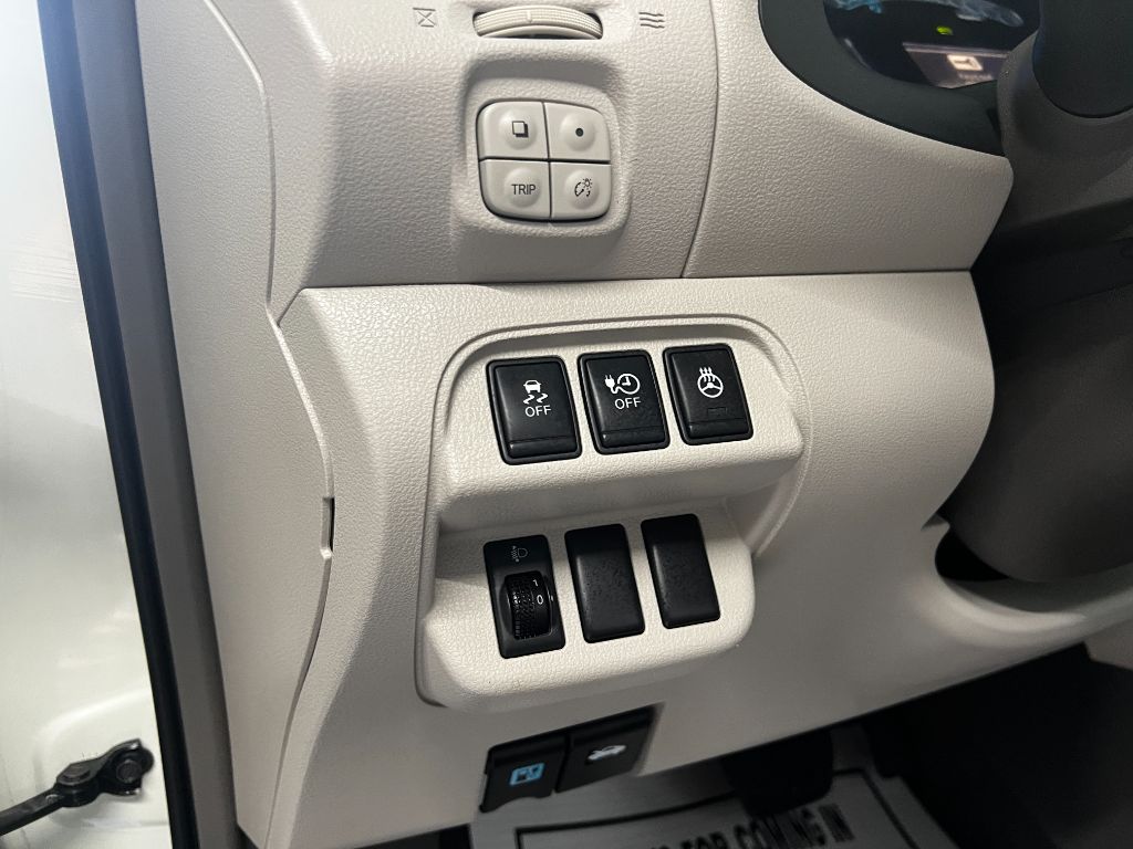 2012 Nissan LEAF - $13,995