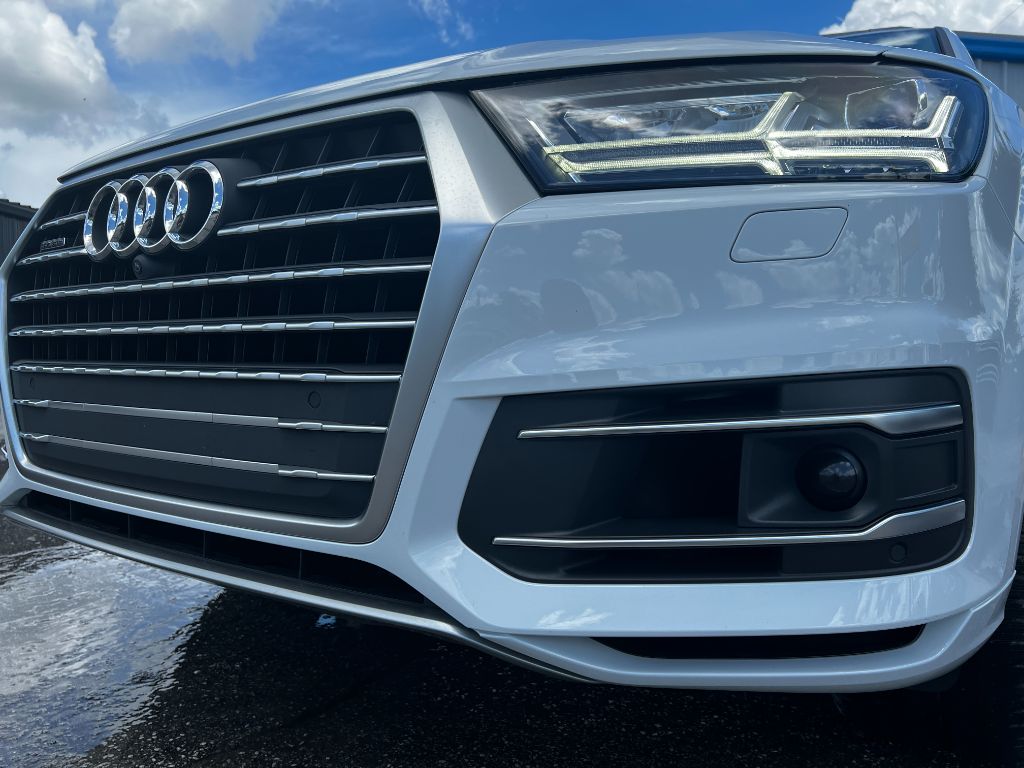 2018 Audi Q7 - $48,500
