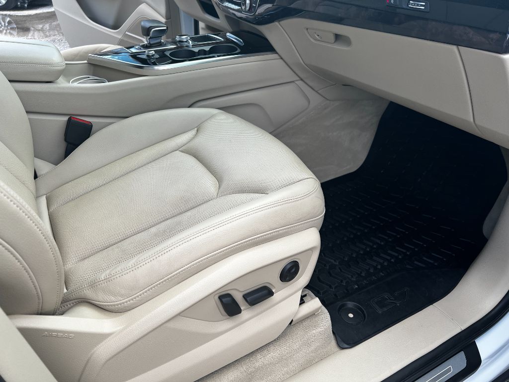 2018 Audi Q7 - $48,500