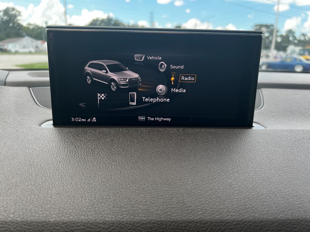 2018 Audi Q7 - $48,500