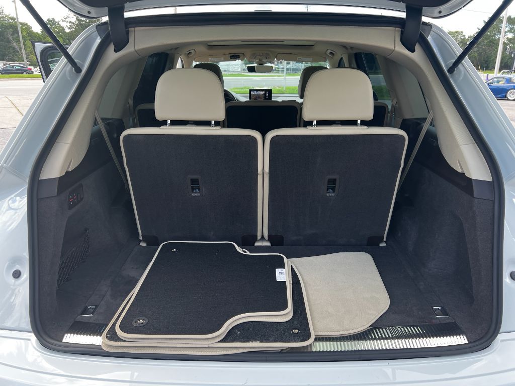 2018 Audi Q7 - $48,500