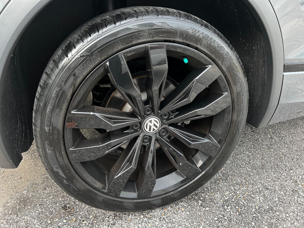 2020 Volkswagen Tiguan - $31,500