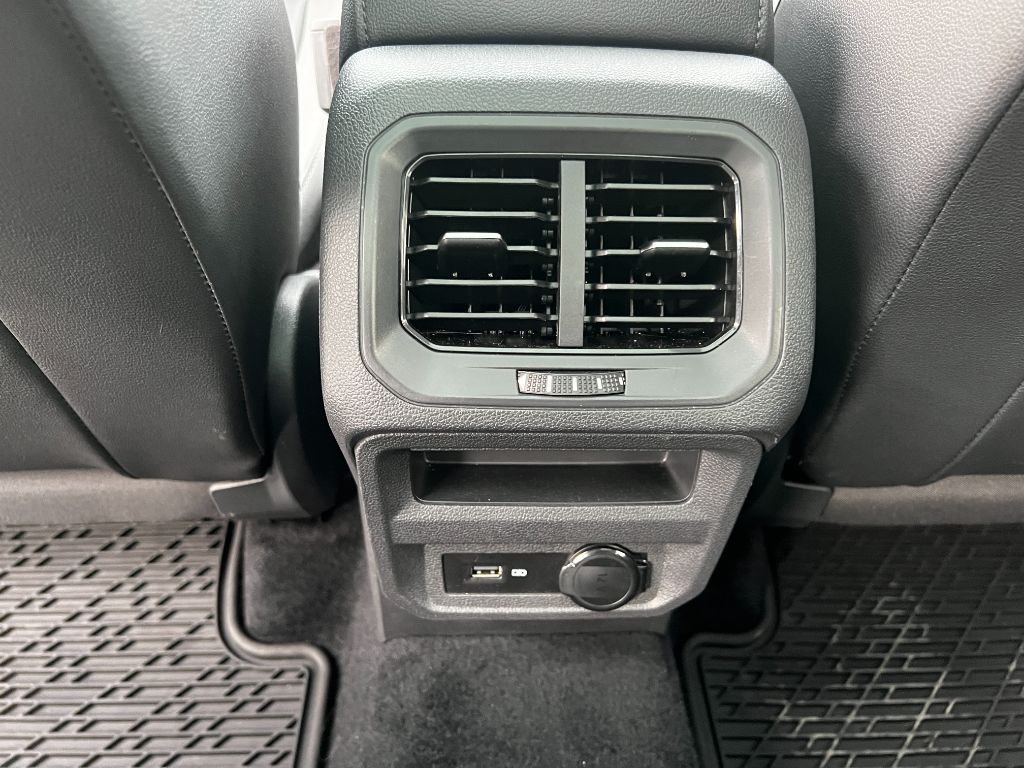 2020 Volkswagen Tiguan - $31,500