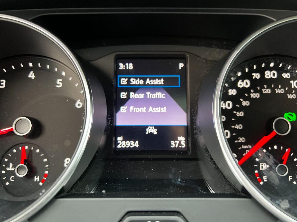2020 Volkswagen Tiguan - $31,500