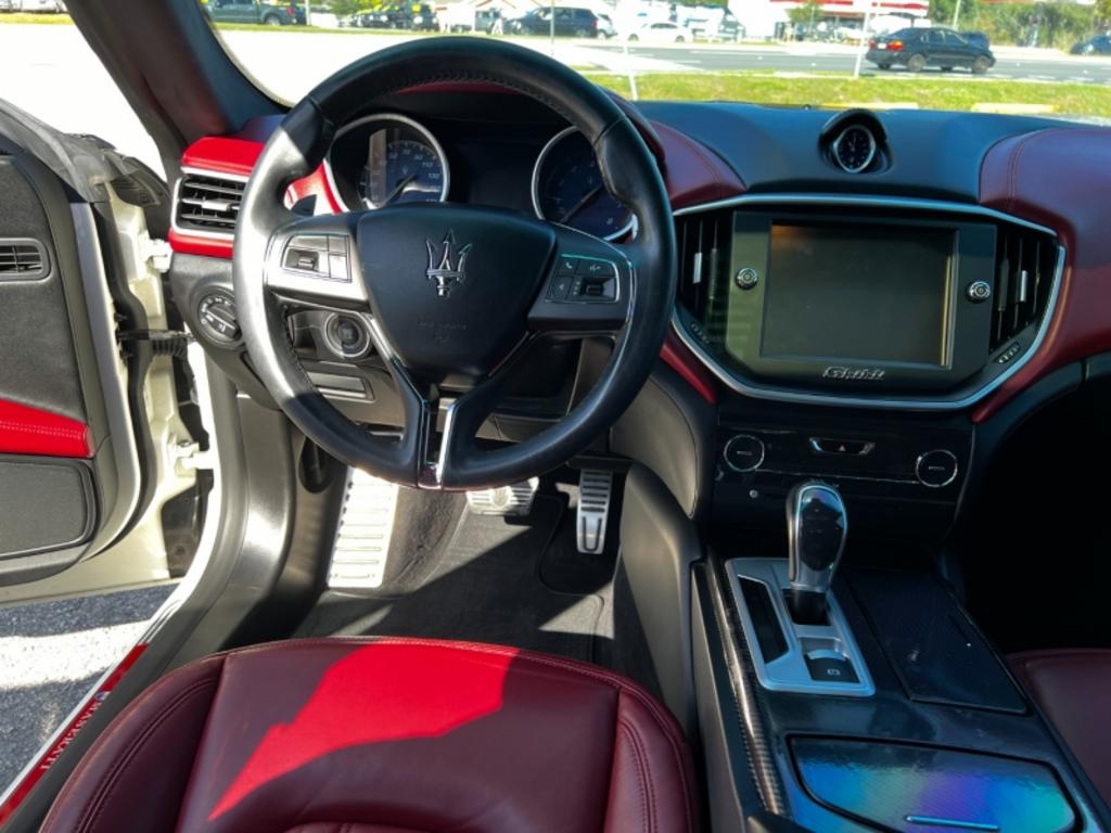 2015 Maserati Ghibli - $32,995