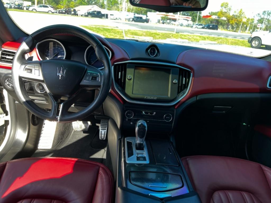 2015 Maserati Ghibli - $32,995