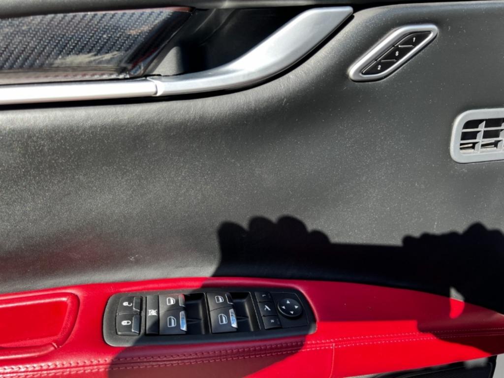 2015 Maserati Ghibli - $32,995