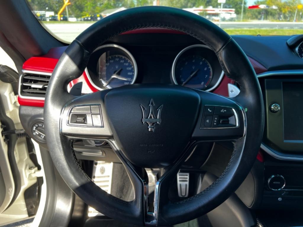2015 Maserati Ghibli - $32,995