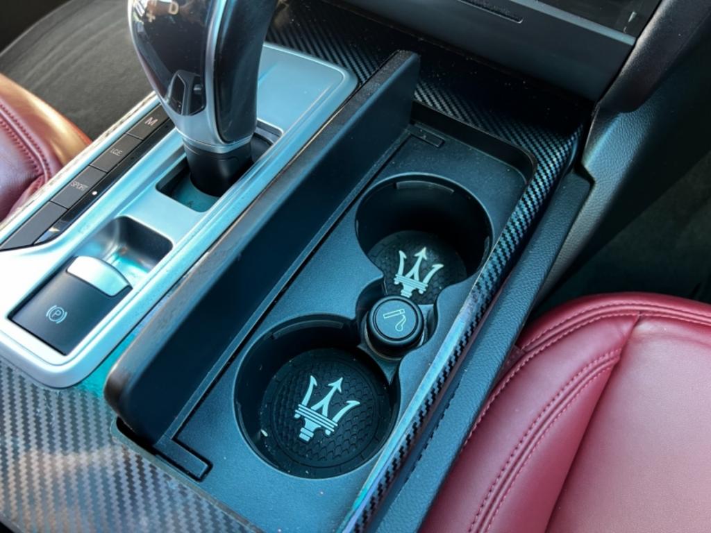 2015 Maserati Ghibli - $32,995
