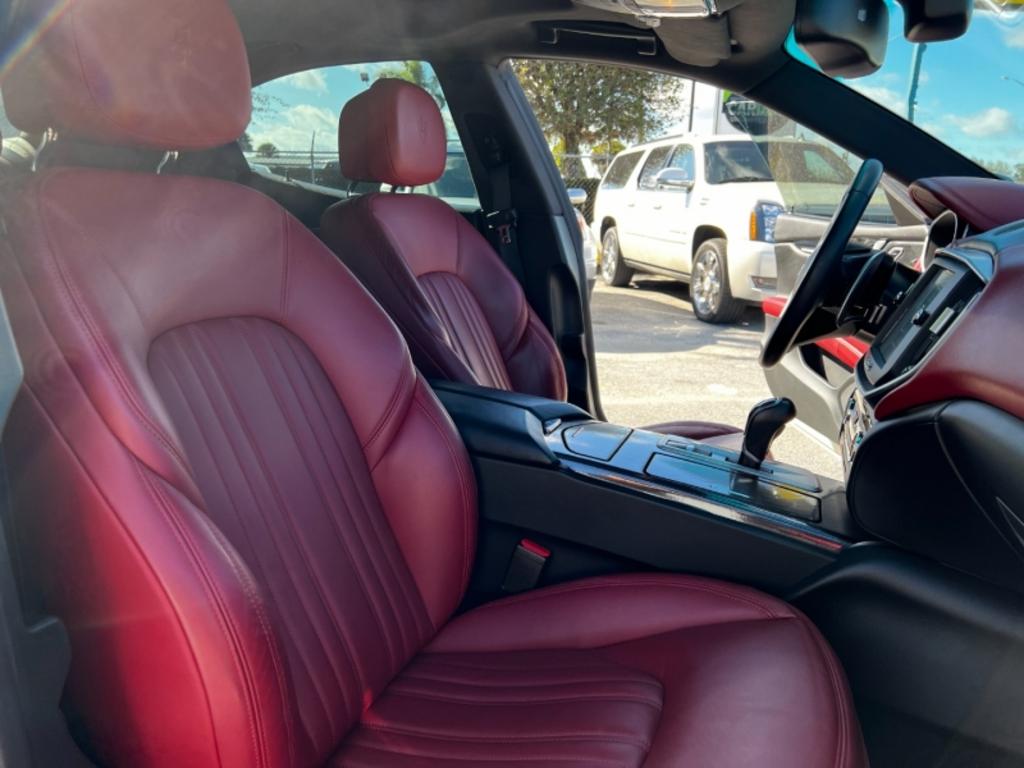 2015 Maserati Ghibli - $32,995