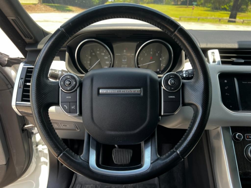 2016 LAND ROVER Range Rover Sport - $38,995