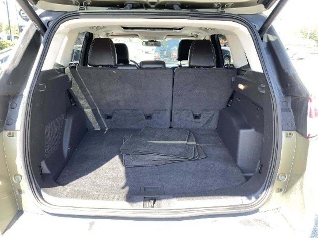 2014 Ford Escape - $15,995
