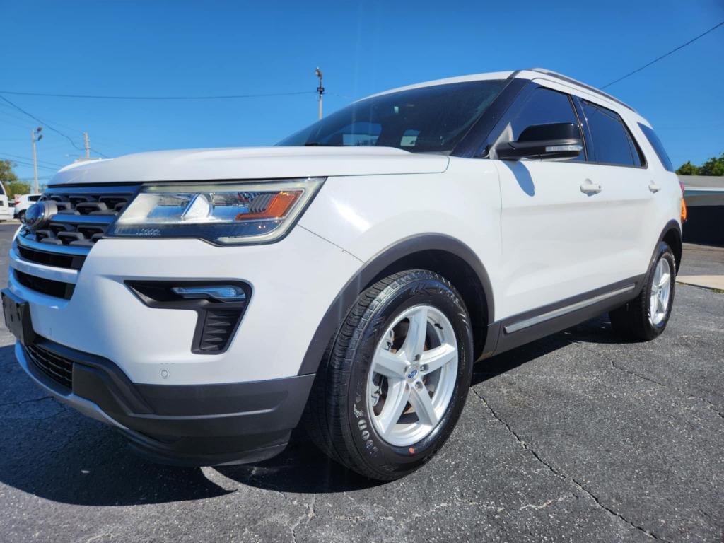 2018 Ford Explorer XLT photo