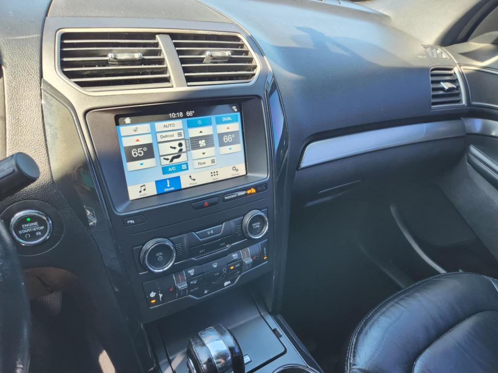 2018 Ford Explorer XLT photo