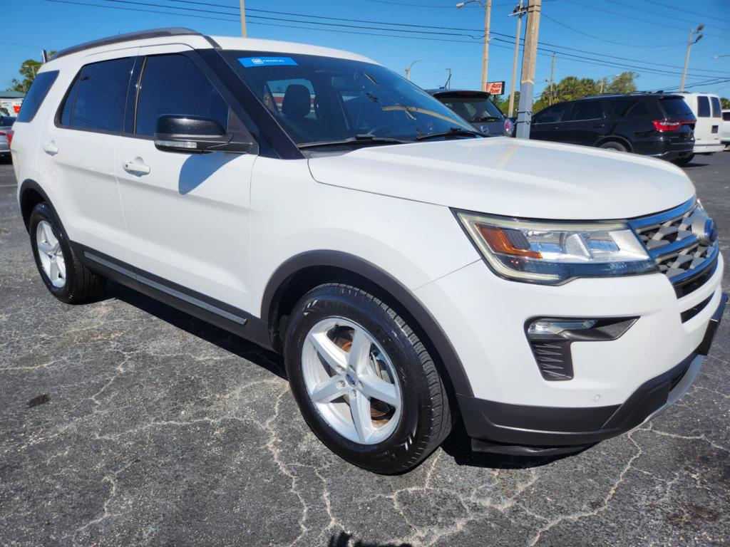 2018 Ford Explorer XLT photo