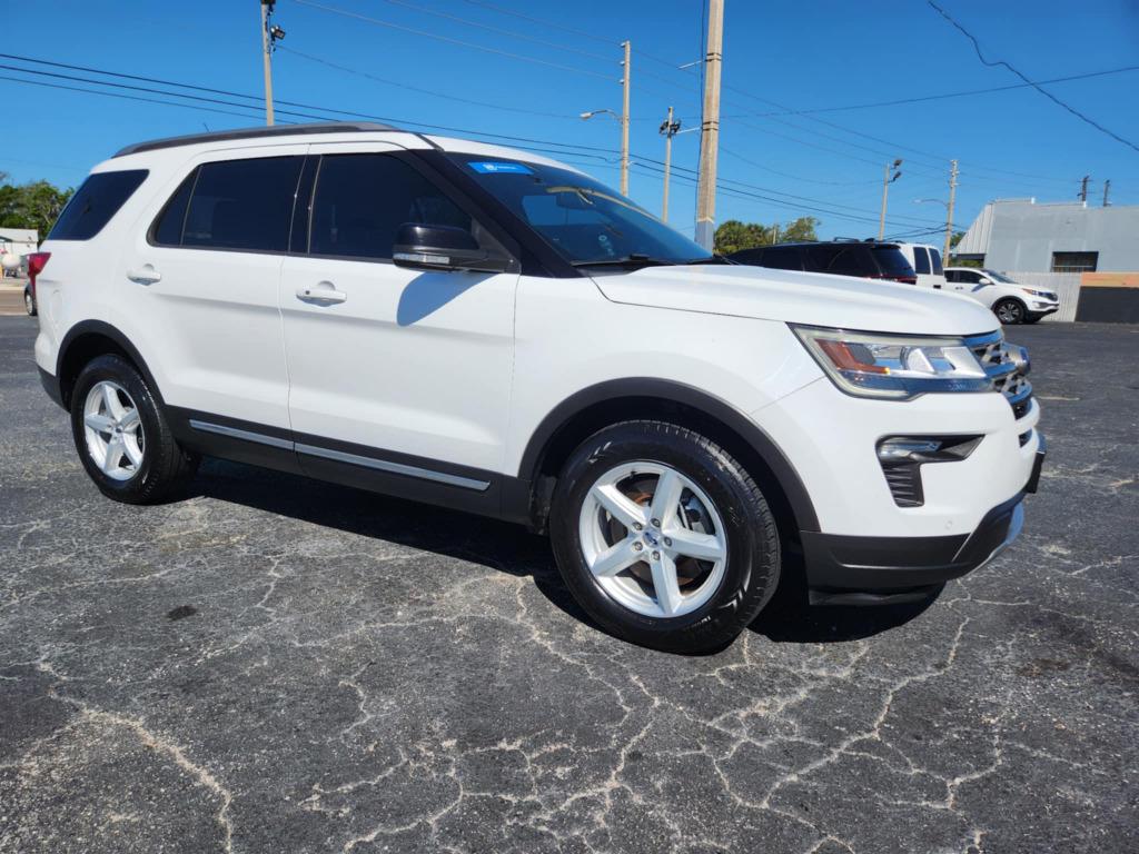 2018 Ford Explorer XLT photo