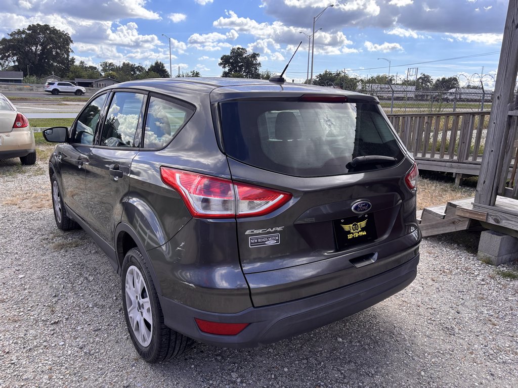 2015 Ford Escape - $6,300