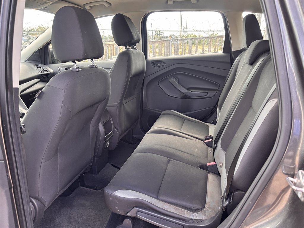 2015 Ford Escape - $6,300