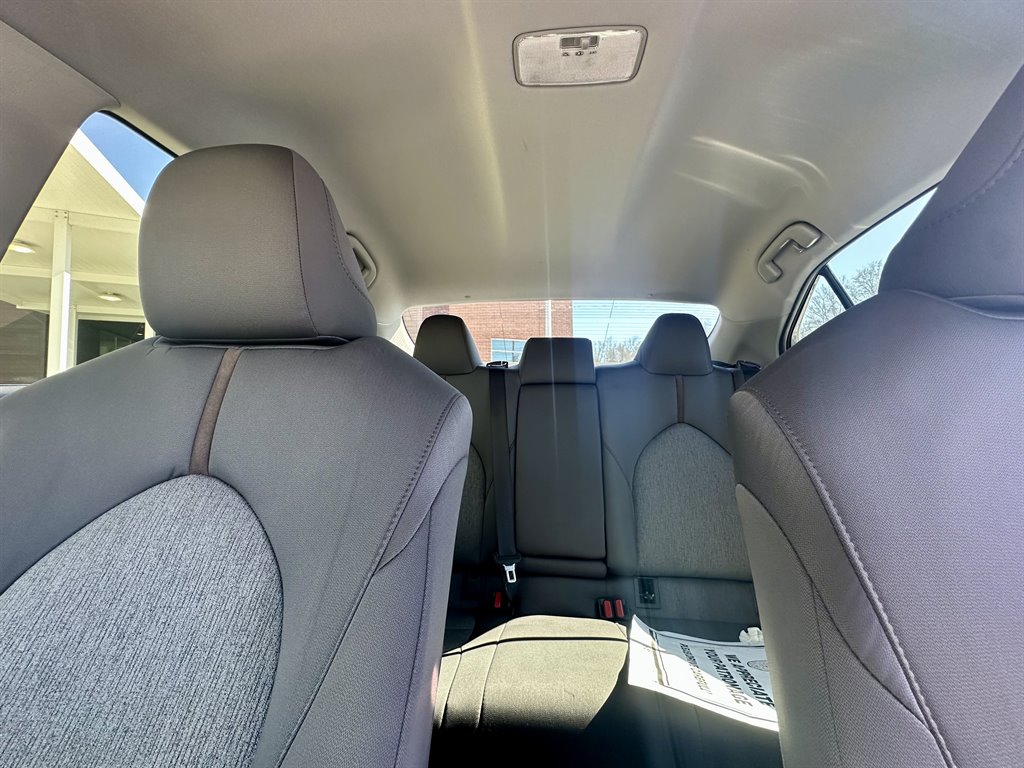 2019 Toyota Camry LE photo