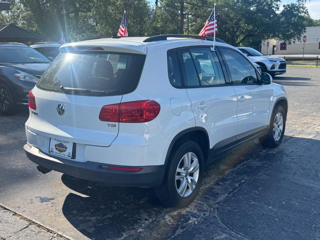 2017 Volkswagen Tiguan - $9,995