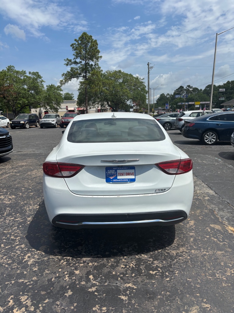 2016 Chrysler 200 Limited photo