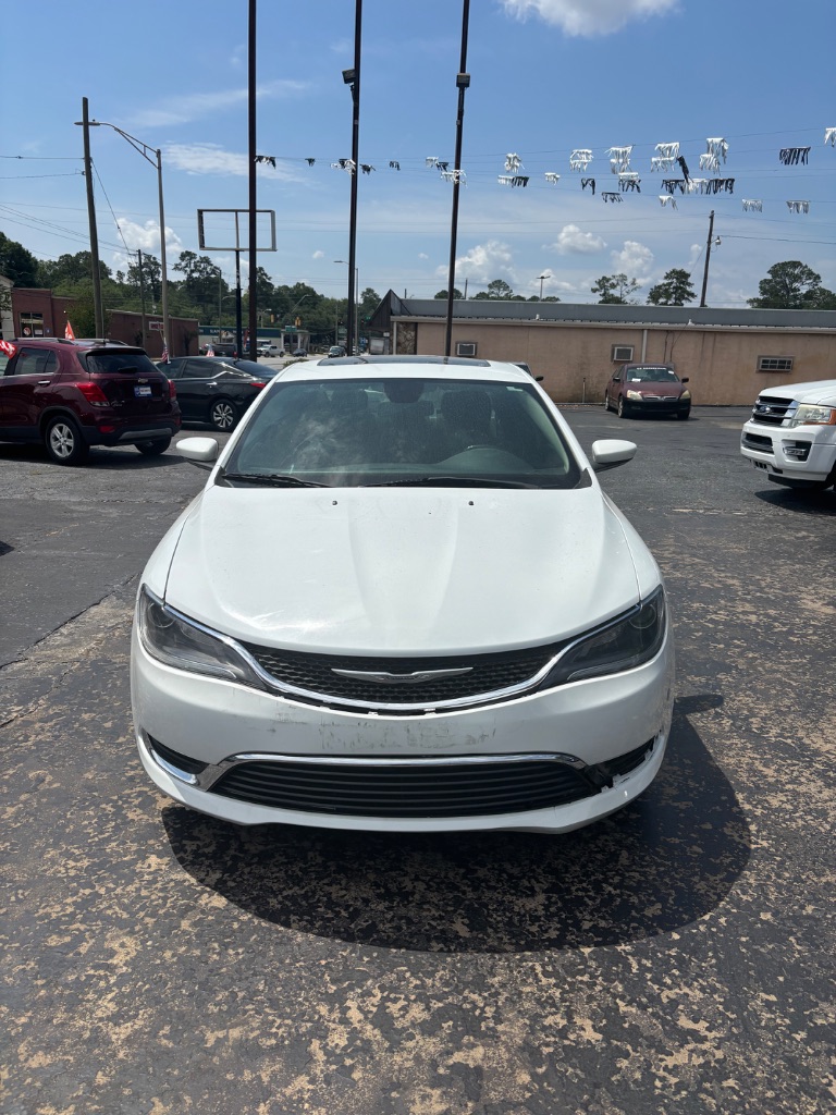 2016 Chrysler 200 Limited photo
