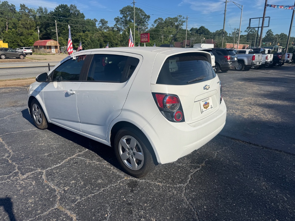 2015 Chevrolet Sonic - $5,500