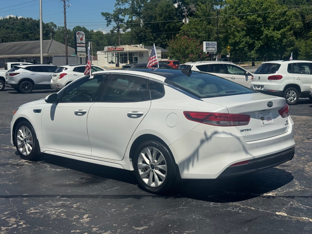 2016 Kia Optima - $10,200