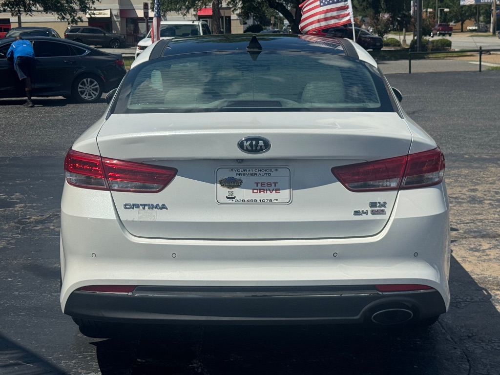 2016 Kia Optima - $10,200