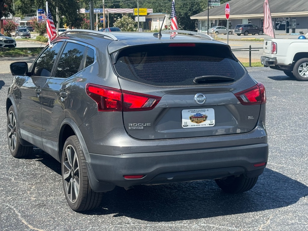 2018 Nissan Rogue - $9,800