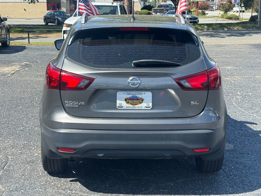 2018 Nissan Rogue - $9,800