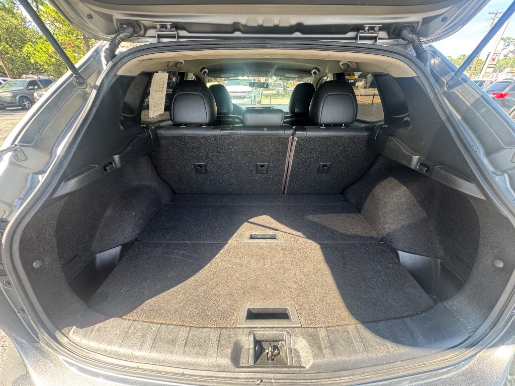 2018 Nissan Rogue - $9,800