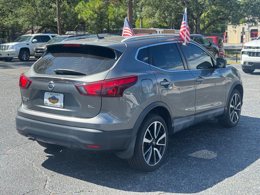 2018 Nissan Rogue - $9,800