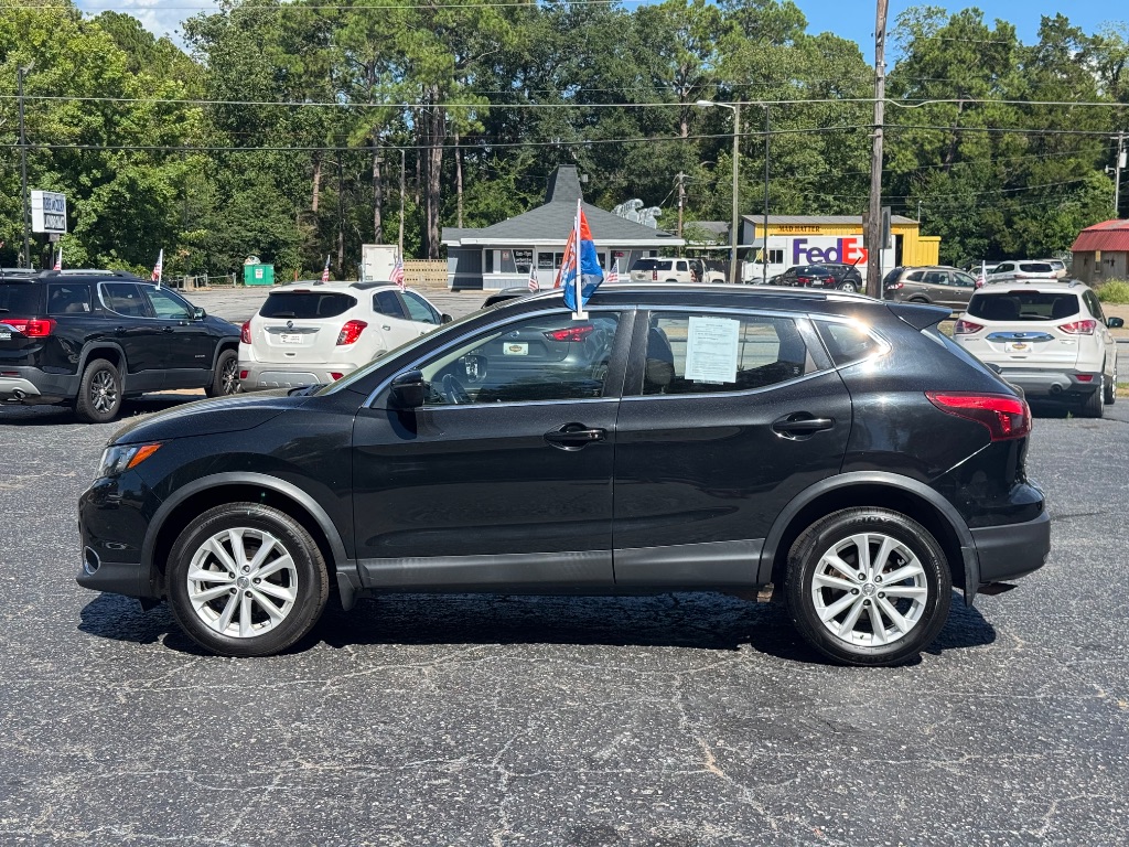 2018 Nissan Rogue - $9,850