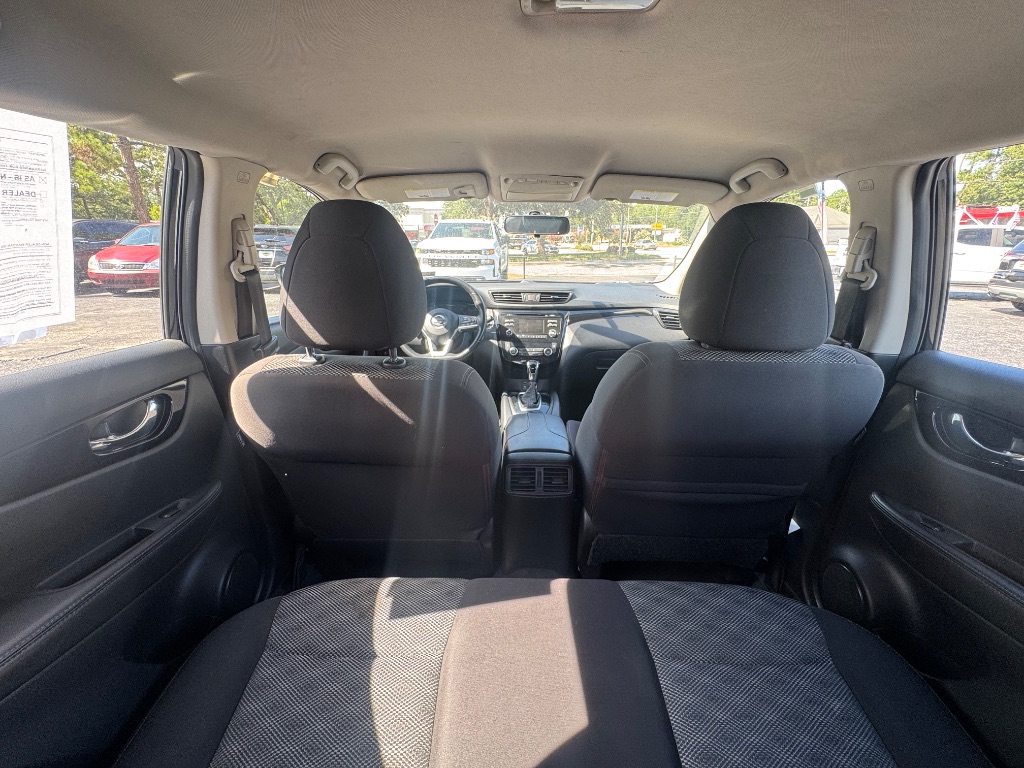 2018 Nissan Rogue - $9,850